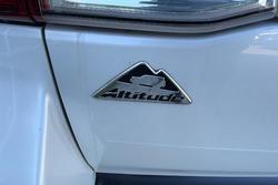 2012 Toyota Landcruiser GXL