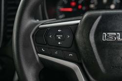 2022 Isuzu MU-X LS-M
