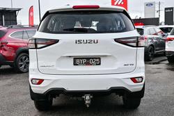 2022 Isuzu MU-X LS-M