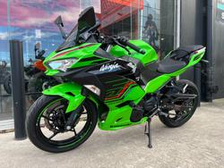 2023 Kawasaki NINJA 400 KRT INSPIRED CG GREEN