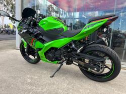 2023 Kawasaki NINJA 400 KRT INSPIRED CG GREEN