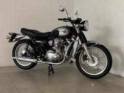 2011 Kawasaki W800 W Series Green