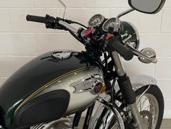 2011 Kawasaki W800 W Series Green