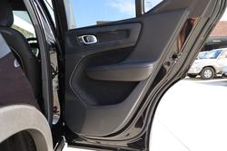 2024 Volvo EX40 Black Edition