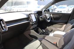 2024 Volvo EX40 Black Edition