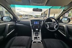 2023 Mitsubishi Pajero Sport GLX
