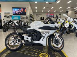 CFMOTO 450 SR S
