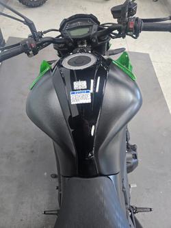 2025 Kawasaki Z1000 GREY