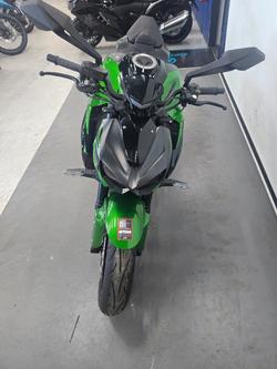 2025 Kawasaki Z1000 GREY