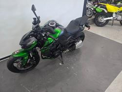 2025 Kawasaki Z1000 GREY