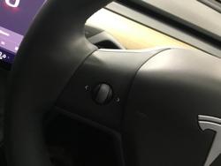 2022 Tesla Model Y Rear-Wheel Drive