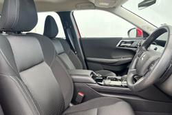 2025 Mitsubishi Outlander ES