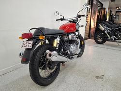 2019 Royal Enfield INTERCEPTOR 650 CLASSIC Red