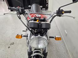 2019 Royal Enfield INTERCEPTOR 650 CLASSIC Red