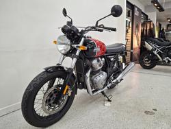 2019 Royal Enfield INTERCEPTOR 650 CLASSIC Red