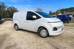 2022 Hyundai STARIA LOAD