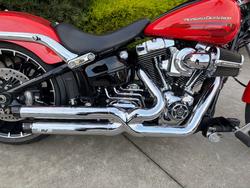 2017 HARLEY-DAVIDSON FXSB SOFTAIL BREAKOUT Orange