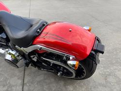 2017 HARLEY-DAVIDSON FXSB SOFTAIL BREAKOUT Orange