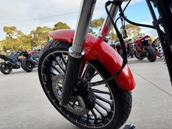 2017 HARLEY-DAVIDSON FXSB SOFTAIL BREAKOUT Orange