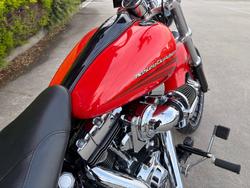 2017 HARLEY-DAVIDSON FXSB SOFTAIL BREAKOUT Orange