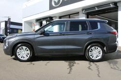 2024 Mitsubishi Outlander LS