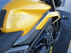 2025 Triumph STREET TRIPLE RS Yellow