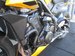2025 Triumph STREET TRIPLE RS Yellow