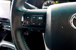 2021 Toyota Hilux SR5