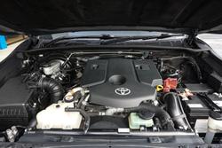 2021 Toyota Hilux SR5