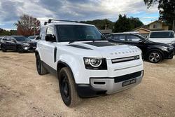 2021 Land Rover Defender 90 P300