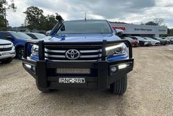 2017 Toyota Hilux SR5