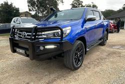 2017 Toyota Hilux SR5