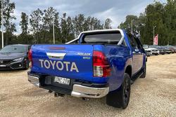 2017 Toyota Hilux SR5