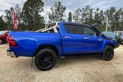 2017 Toyota Hilux SR5