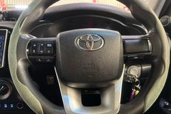 2018 Toyota Hilux SR