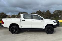2018 Toyota Hilux SR