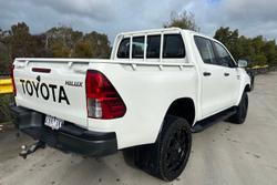 2018 Toyota Hilux SR