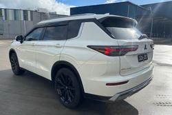 2025 Mitsubishi Outlander Aspire