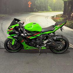 2024 Kawasaki NINJA ZX-6R (636) KRT EDITION Green