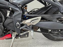 2015 Triumph STREET TRIPLE 660 Red