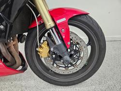 2015 Triumph STREET TRIPLE 660 Red