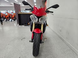 2015 Triumph STREET TRIPLE 660 Red