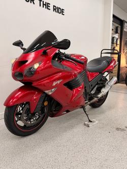 2010 Kawasaki NINJA ZX-14 (ZX14-R) Red