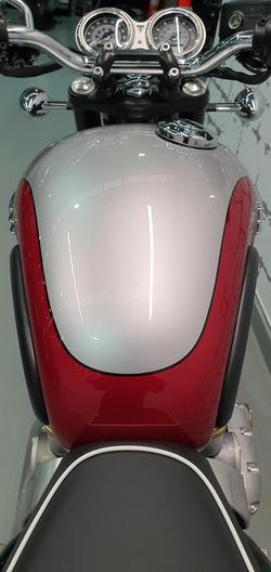 2026 Triumph Bonneville T120 Bonneville Red