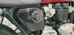 2026 Triumph Bonneville T120 Bonneville Red