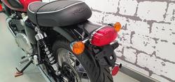 2026 Triumph Bonneville T120 Bonneville Red