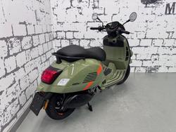 2025 Vespa GTV 300 GTV Green