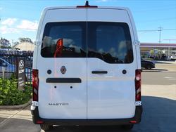 2026 RENAULT MASTER