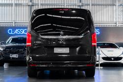 2022 Mercedes-Benz V-Class V300 d AMG Avantgarde