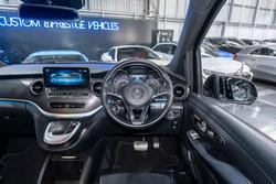 2022 Mercedes-Benz V-Class V300 d AMG Avantgarde